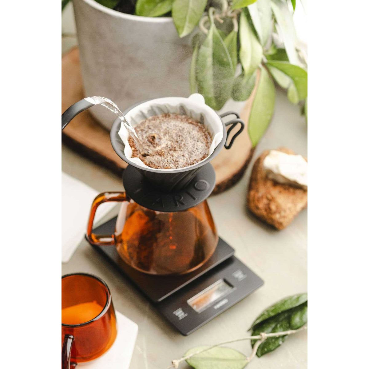 V60 Metal Coffee Dripper 02 - Black